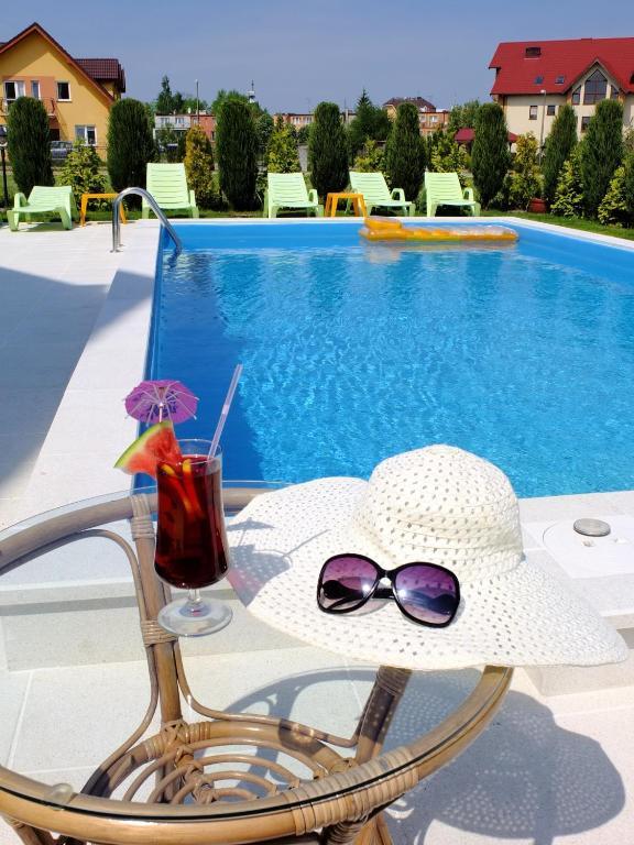 Vila Riviera -Adults Only Rewal Exteriér fotografie